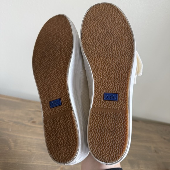 Keds Womens 8.5 White Bow Celebrations Triple Decker Platform Slip On Sneakers - Picture 8 of 8